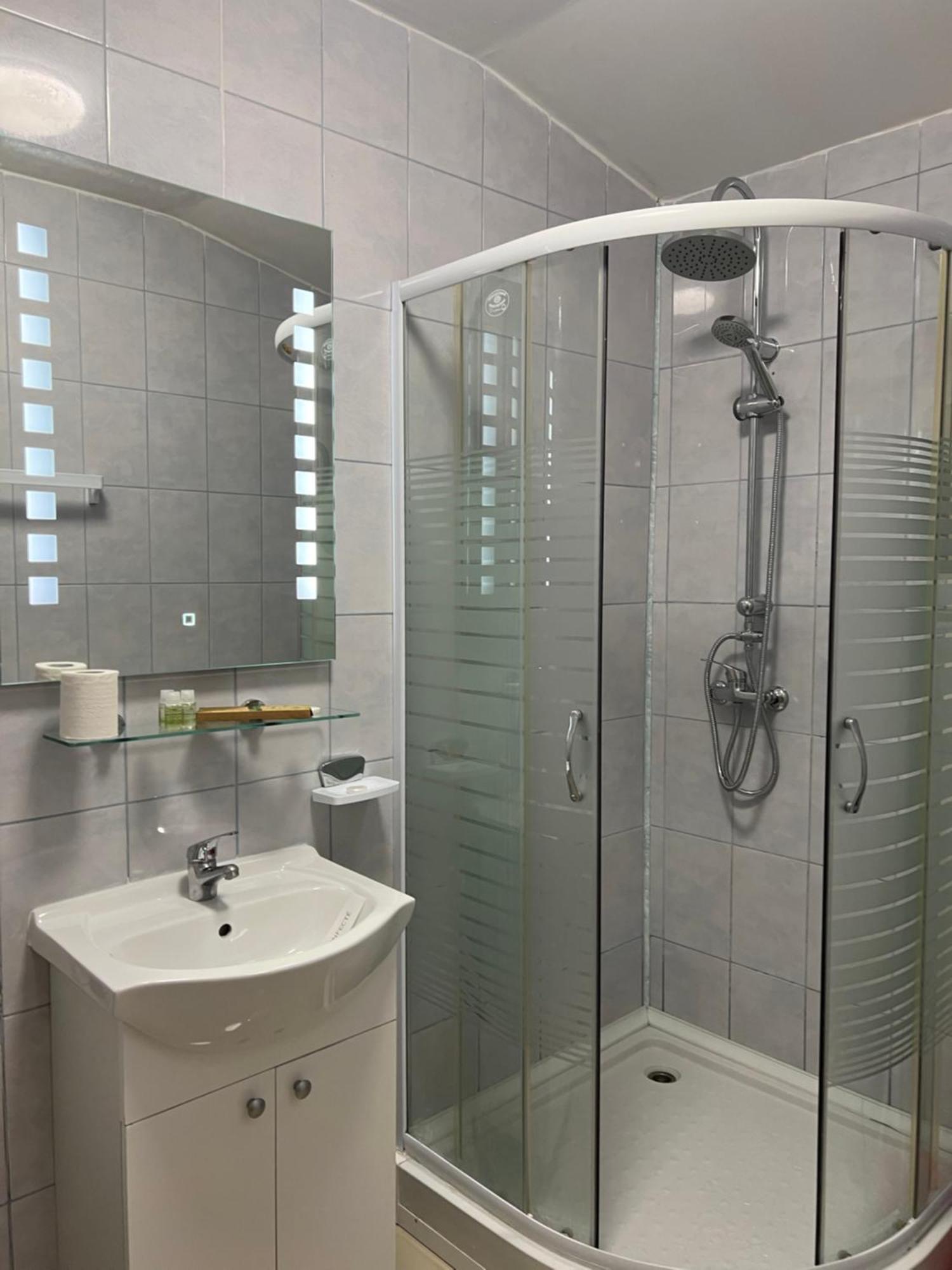 Ndl City Center Apartment Cluj Napoca Bagian luar foto